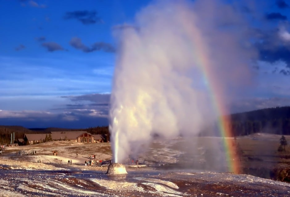 just ahead's yellowstone trip planner